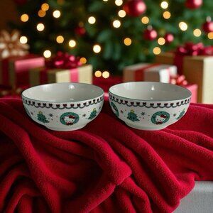 Hello Kitty Christmas Holiday Trees/Wreath Ceramic 6" Bowl Set of 2 NEW